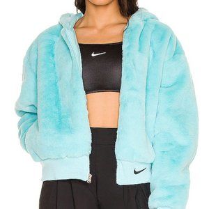 NIKE ESSENTIALS FUR JACKET
